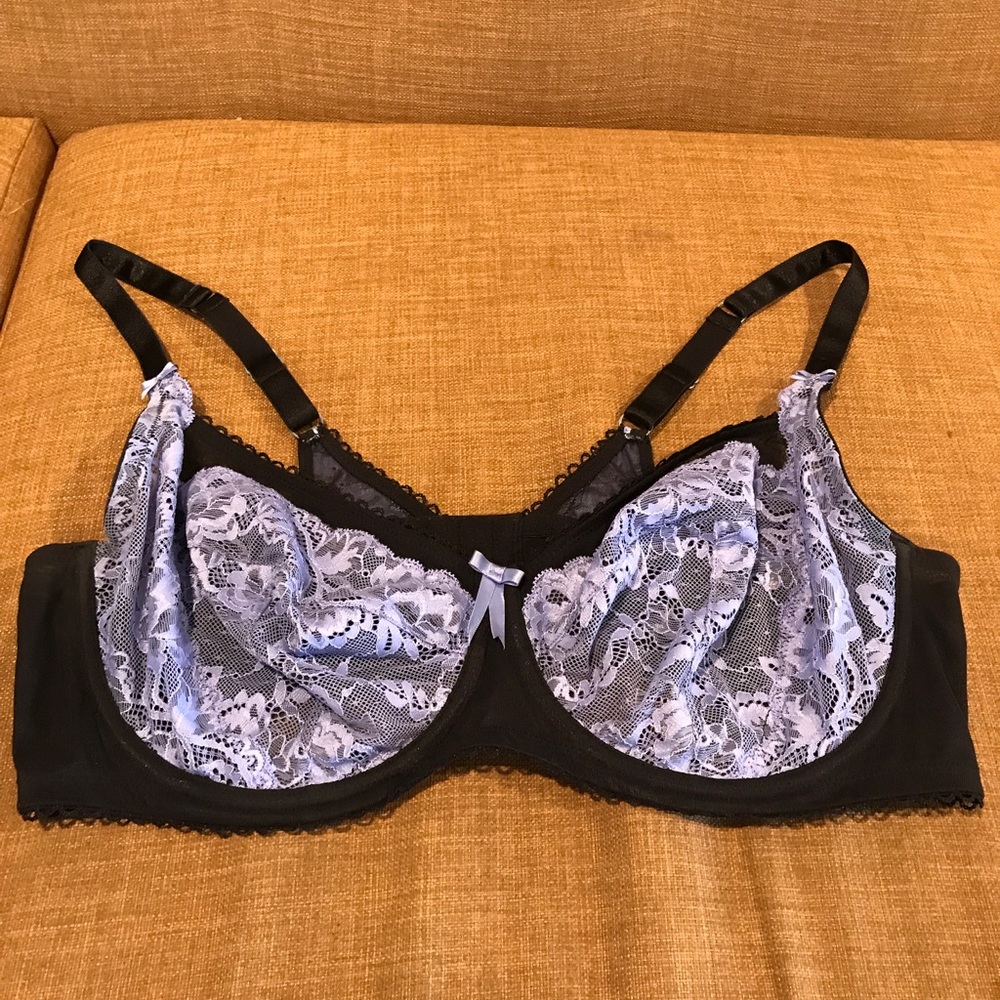Reposhing Bra
